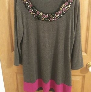 Glitterscape jeweled top size 1X